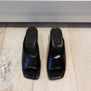 French Connection Jemma Sandal - NWT - Size 7